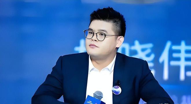 南宫28NG国际特步至公主豪宅首暴光！床大到随便翻腾黄金马桶、洗手池真豪横(图12)
